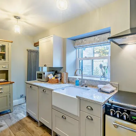 Holiday home 1 Bed In Oc-55731 Harrogate